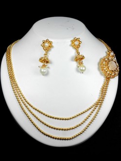 Exclusive Polki Set